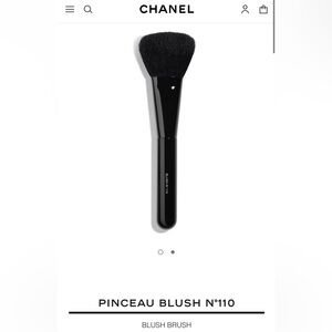Chanel Les Pinceaux De Chanel Black Blush Brush No. 110 Full Size Makeup luxury
